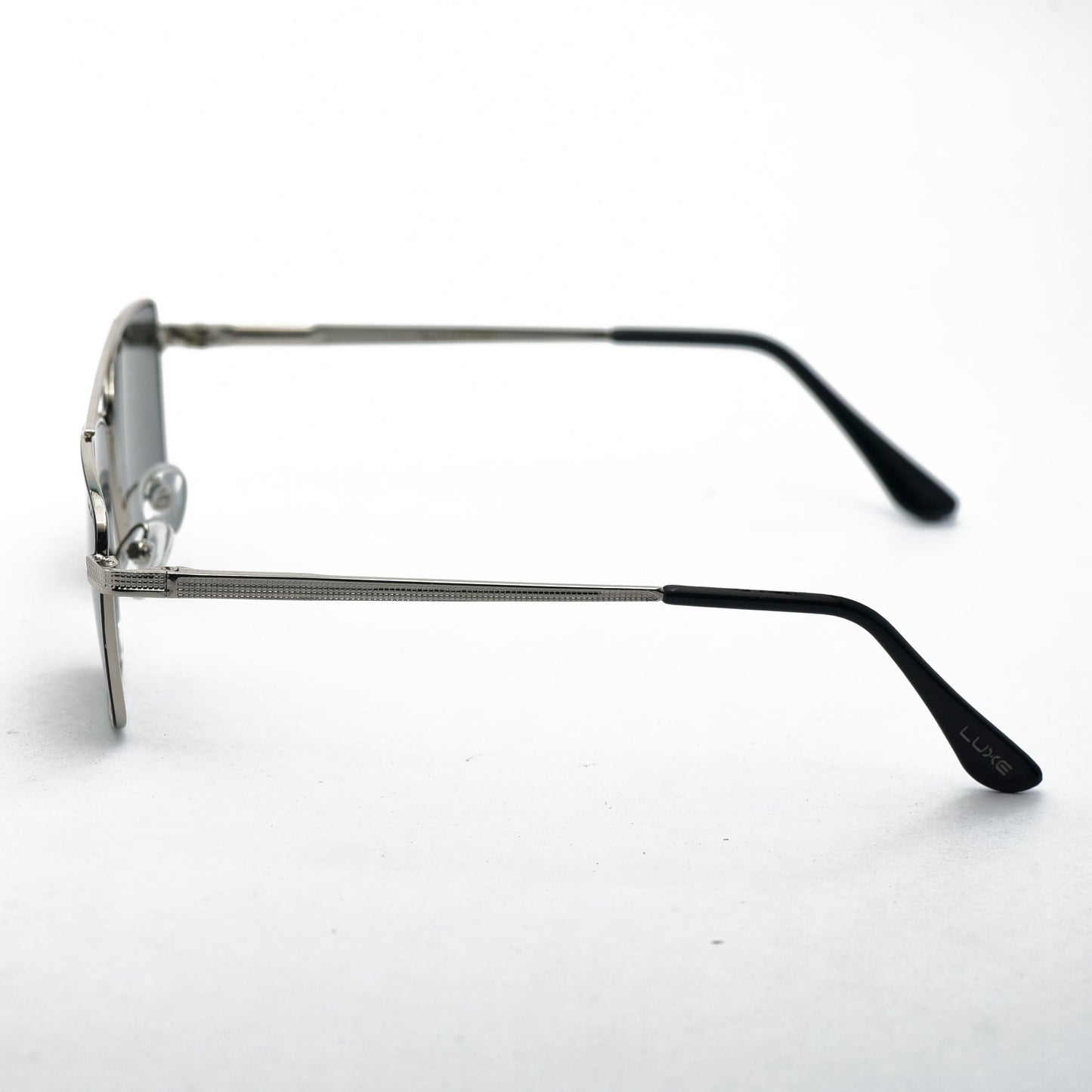 Luxe Shades "Silver Gaze" - Sleek Rectangular Aviator Sunglasses