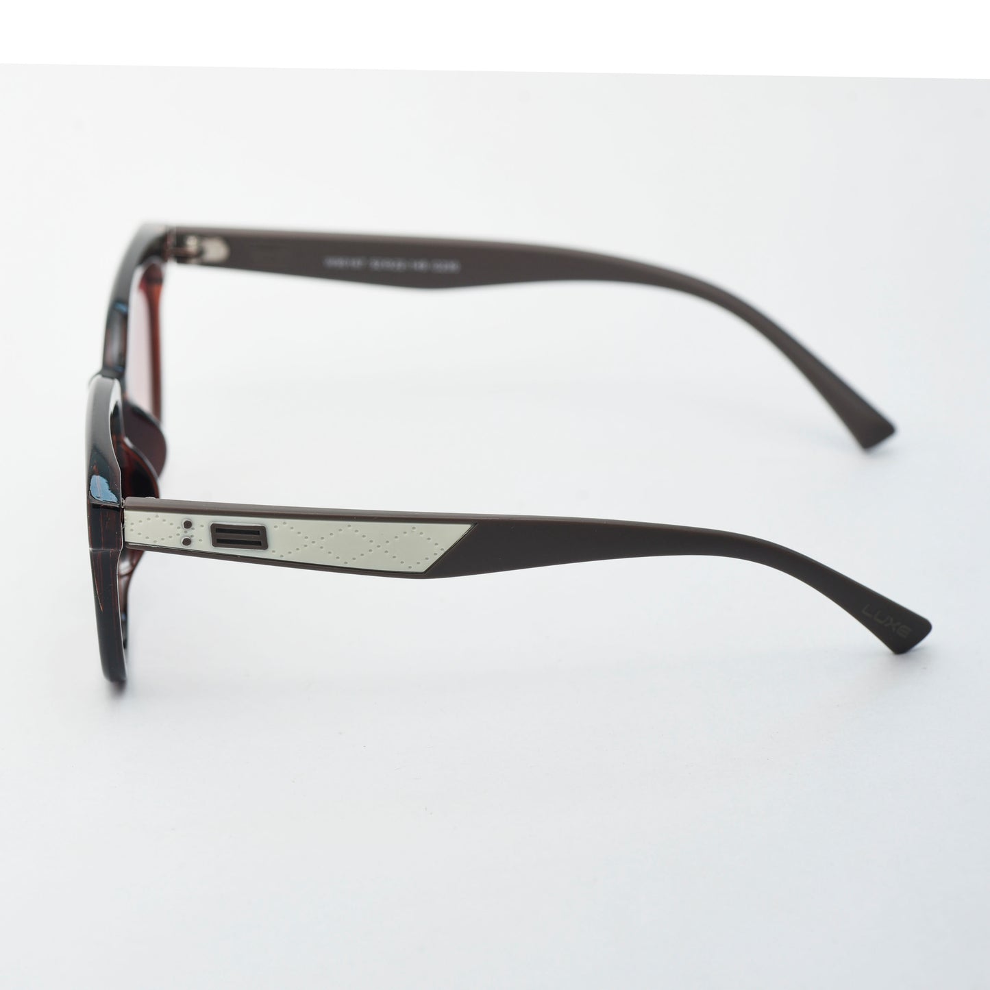 "Crimson Chic" Gradient Square Sunglasses